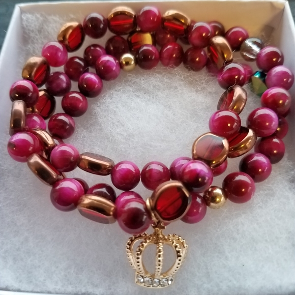 Bracelets - Picture 5 of 6